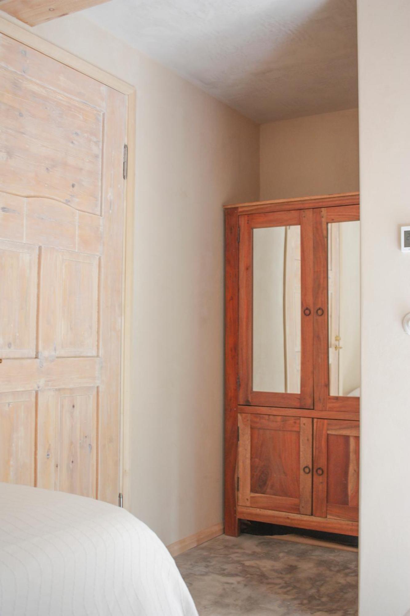 Pinewood Guesthouse Mantsala Cameră foto
